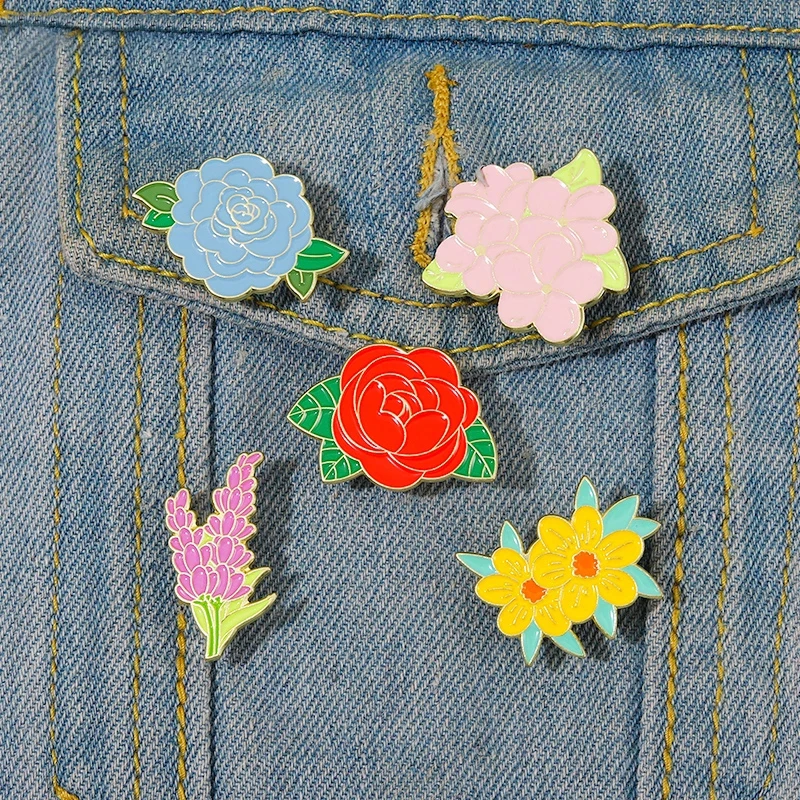 Pins Custom Flowers Brooches Blossoms Lapel Badges Nature Garden Plant Jewelry Gift for Kids Friends Back Yard Enamel