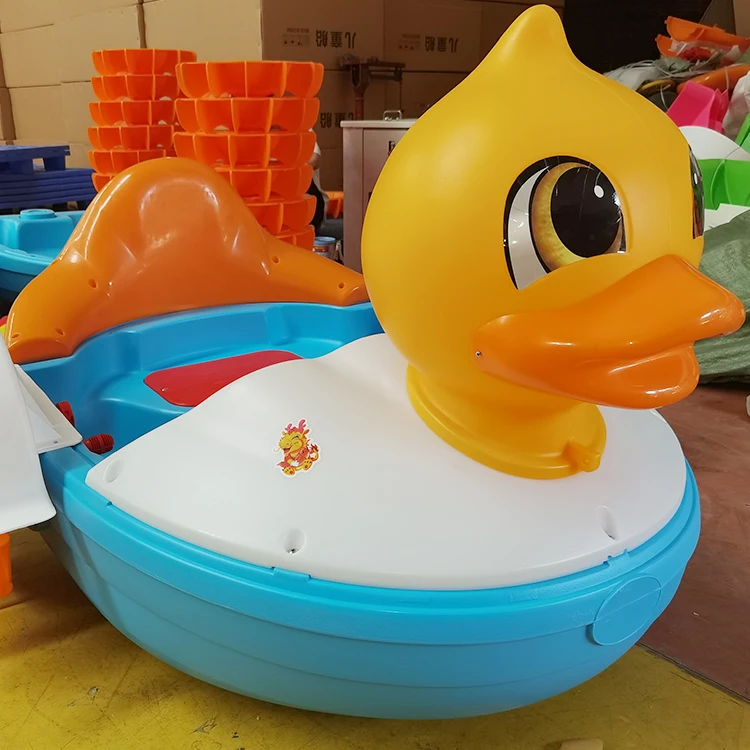 

Hot Selling Big Duck Hand Cranking Paddle Boat for Kid