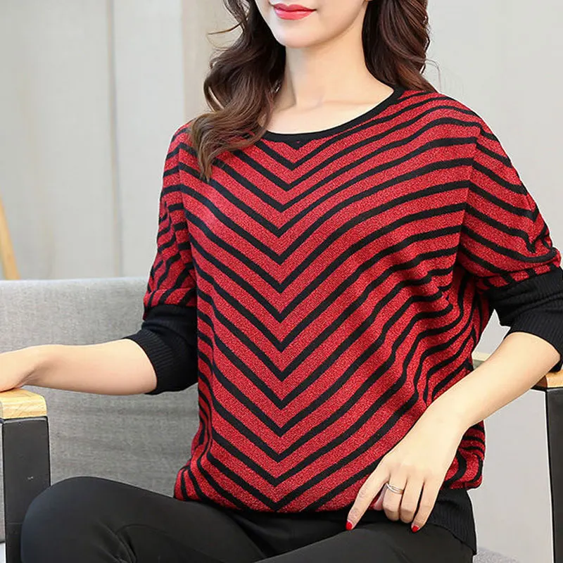 Spring Autumn Vintage Striped Wave Cut Spliced Knitted Sweaters Female Loose Batwing Sleeve Stylish Bright Silk O-Neck Jumpers