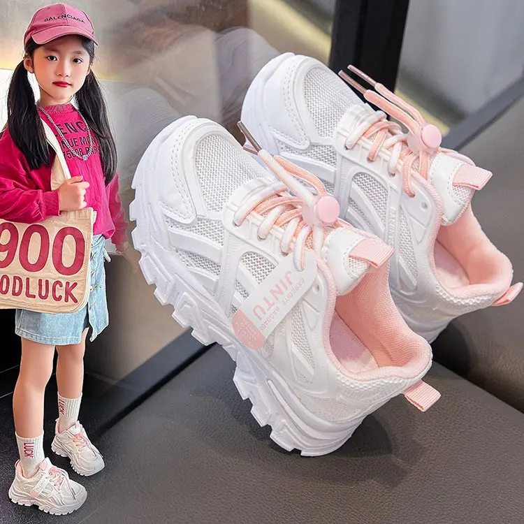 أحذية رياضية شبكية للأطفال للأولاد والبنات خفيفة الوزن كاجوال رياضية للجري وصلت حديثًا نعل ناعم للتنس صيفي قابل للتنفس