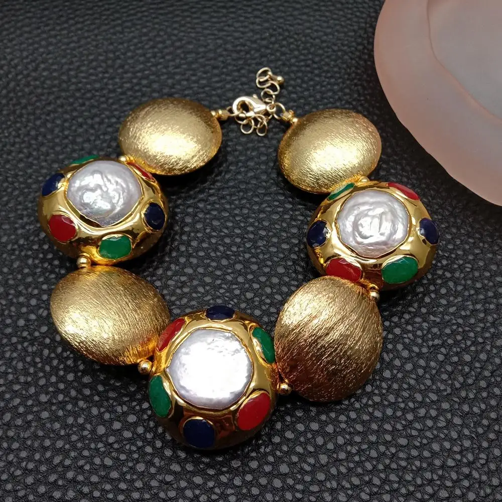 yygem 28mm Cultured White Coin Pearl Gold Plated 26mm Brushed Bead Bracelet Jewelry Mother'S Gift