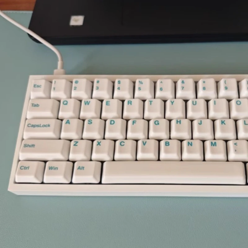 Tofu60 Redux Kit Review: The Most Practical Compact Mech Keyboard