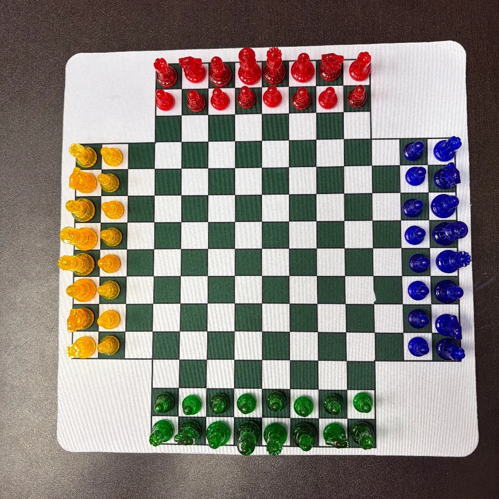 4 Players Chess , Translucent Pieces, 1 pc 35cm/13.78in Chess mat 64pcs Colorful Chess（4 different color 16 PCS per color）