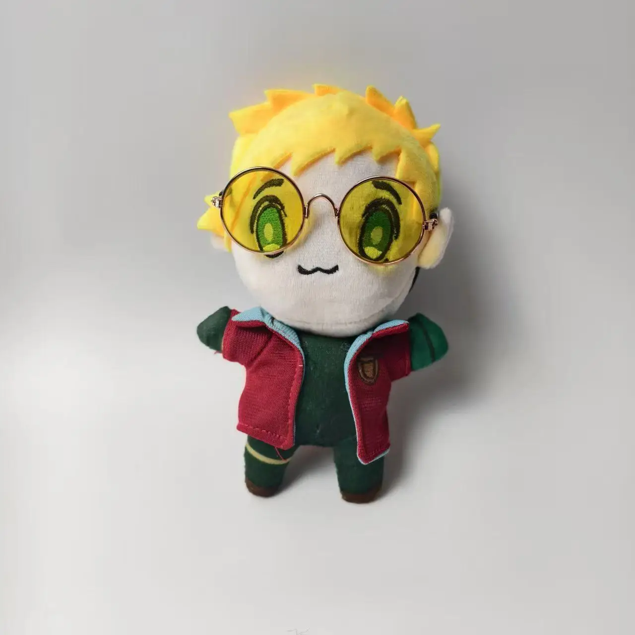 

Мягкая игрушка с героями мультфильмов, 20 см, потому что аниме Trigun Nicholas·d·wolfwood, хлопковые плюшевые игрушки, детский подарок на день рождения, накидка можно удалить