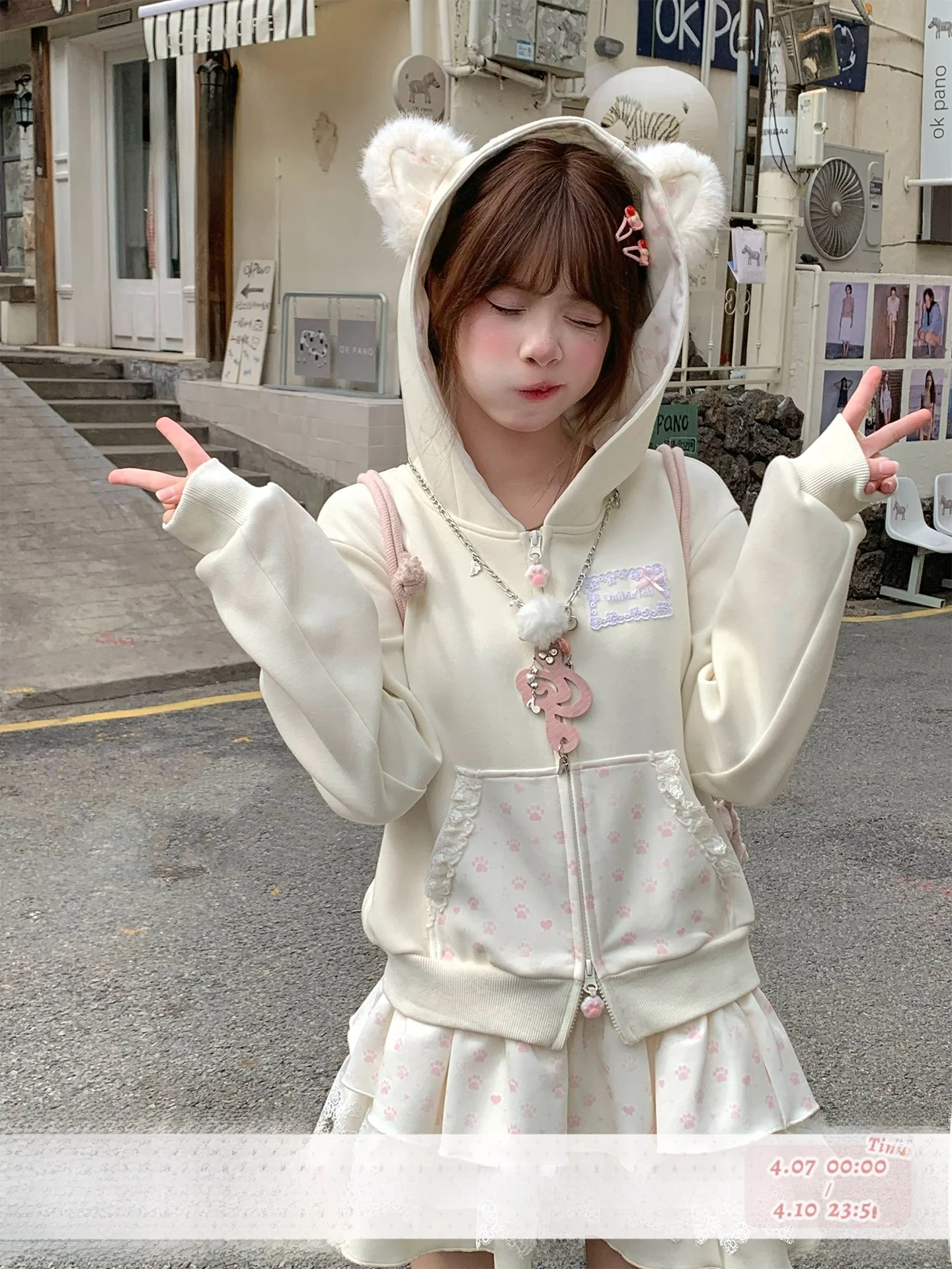 

Cute Ear Hoodie Cardigan Korean Sle Sweatirt Jaet with ort Skirt Two Piece Set Spring Faion Women's Outfit