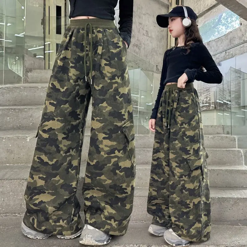 Girls' Camouflage Work Pants Spring and Autumn 2026 New Large Pocket Wide Leg Pants Children's Loose Straight Leg Pants