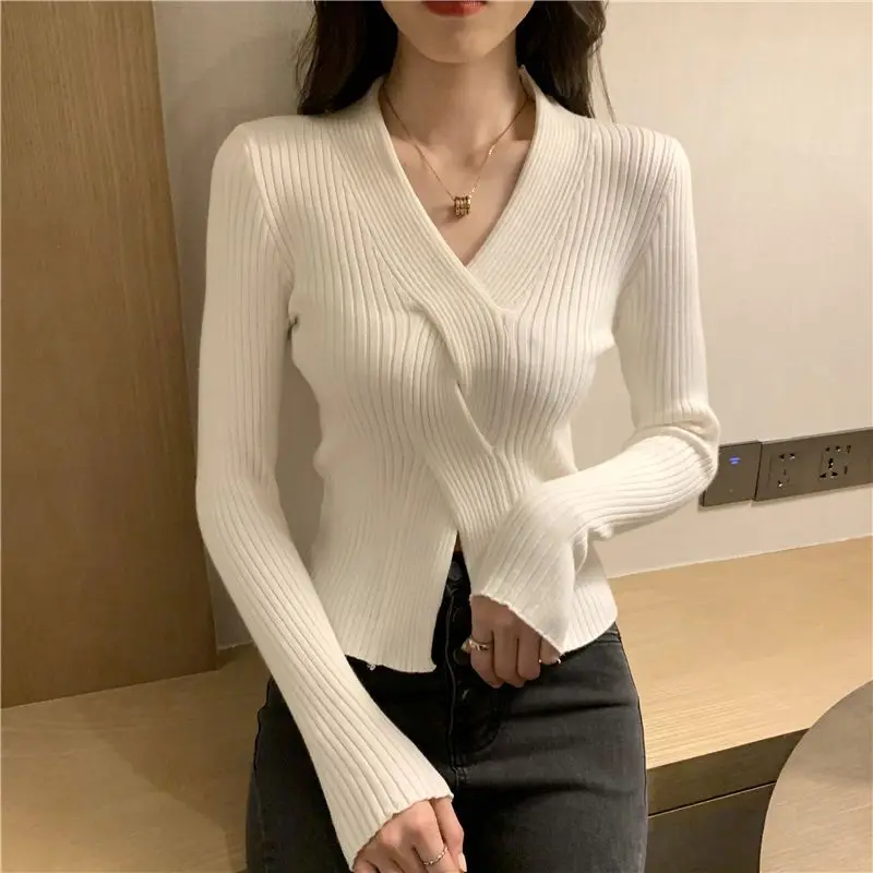 

Spring Autumn New Slim Knitting Lazy Long Sleeve Pullovers Top Solid V Neck Slit Hem Fashion Sweaters Korean Sexy Women Clothing