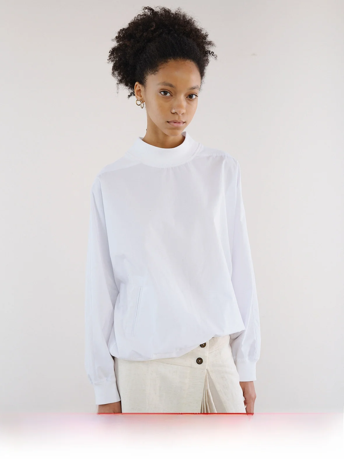 

Dosordonts round Ne f High Collar irt 2024 Autumn New Sle Simple Design White Splice Polyester Blend Long Sve Wom...