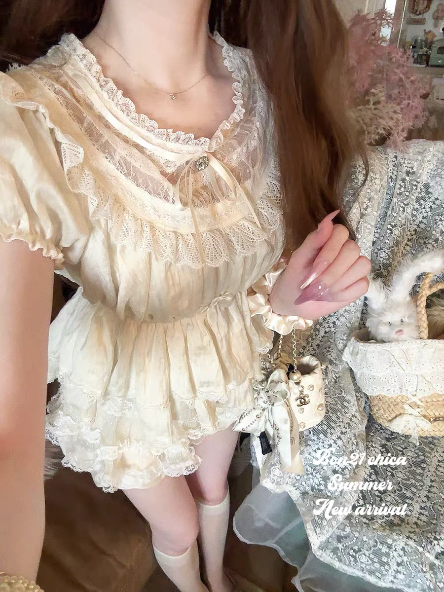 เสื้อเชิ้ตเจ้าหญิงโลลิต้าหวานๆ bobon21 Dewdrop Kiss สไตล์ฝรั่งเศส ลูกไม้ผูกโบว์ แนวเรโทร น่ารัก เสื้อเบบี้ดอลล์ T2418