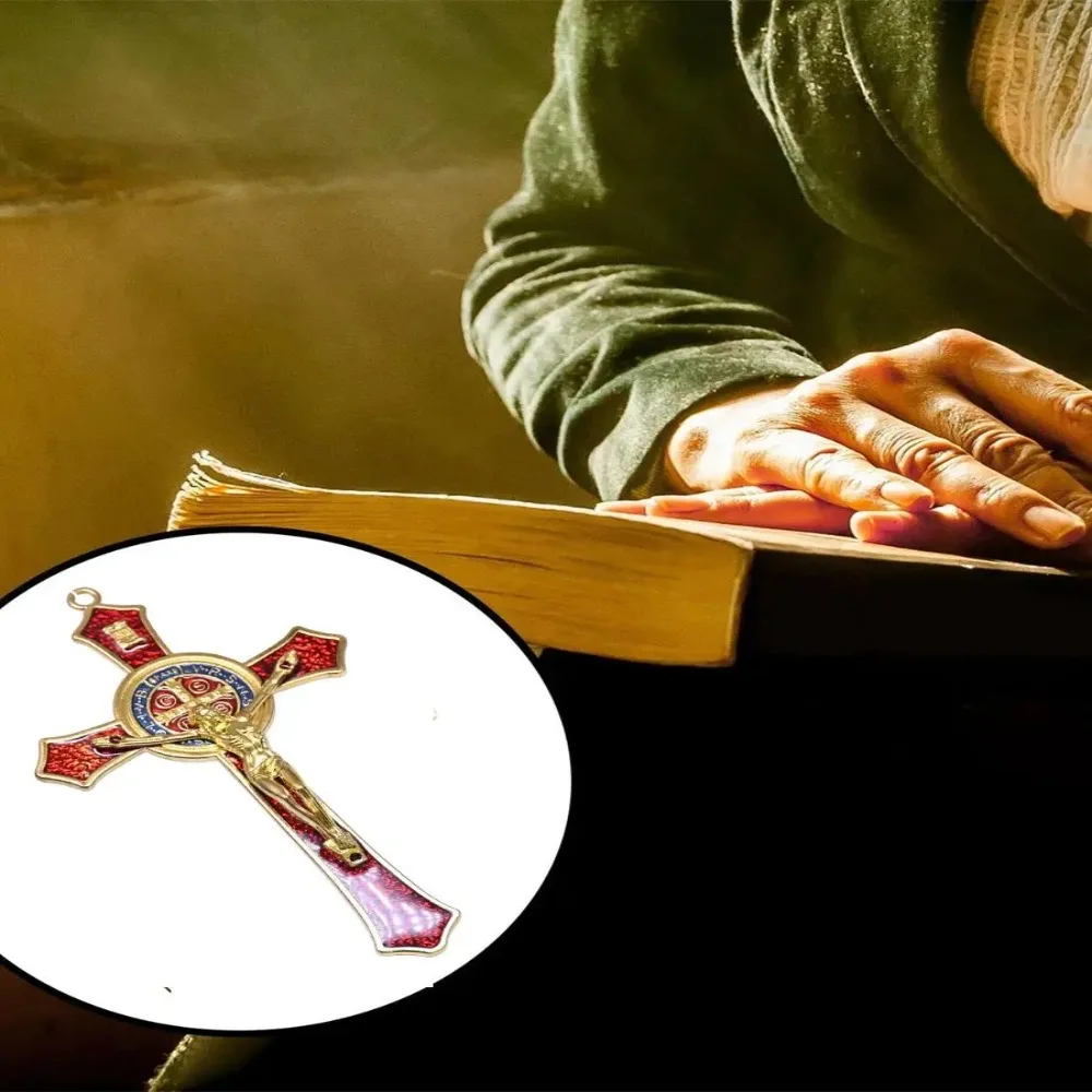 الكاثوليكية القديس الصليب قلادة سحر ديني سبيكة الكاثوليكية يسوع الصليب ميدالية الصلاة المسيح اليدوية قلادة ديكور مسيحي