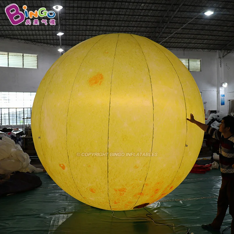 

2-3M Inflatable Planet Model Inflatable Moon/Saturn Balloon Inflatable Space Theme Decoration For Sale