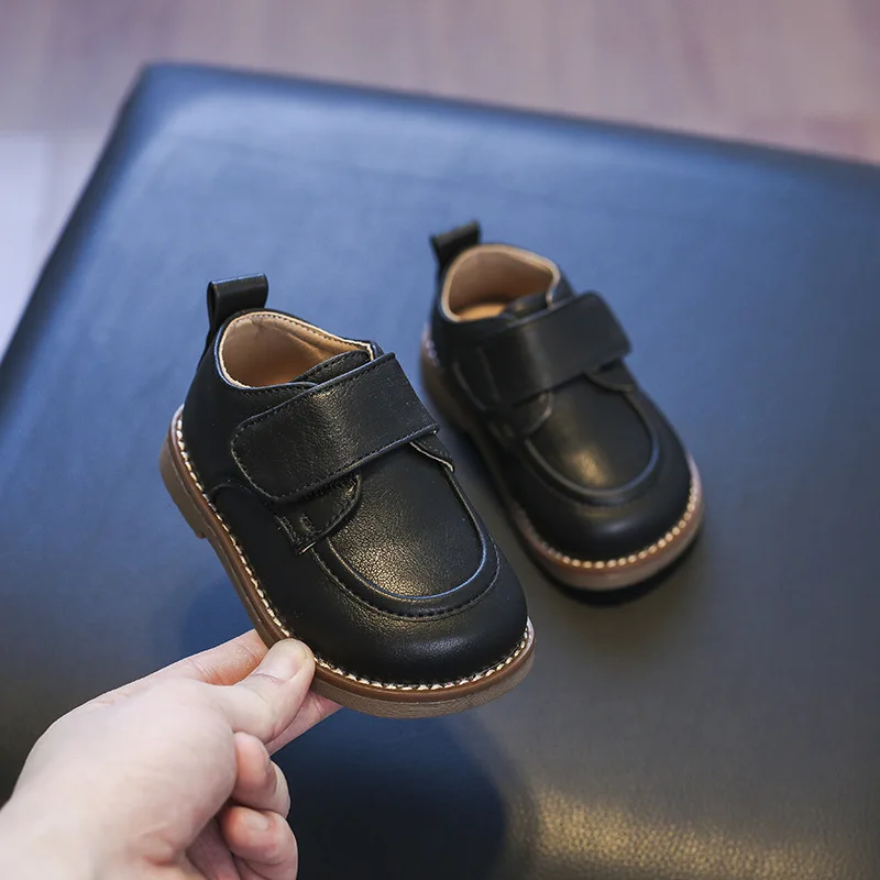 Zapatos informales clásicos de cuero esmerilado para niños, mocasines suaves, planos, cómodos para conducir, mocasines con cordones