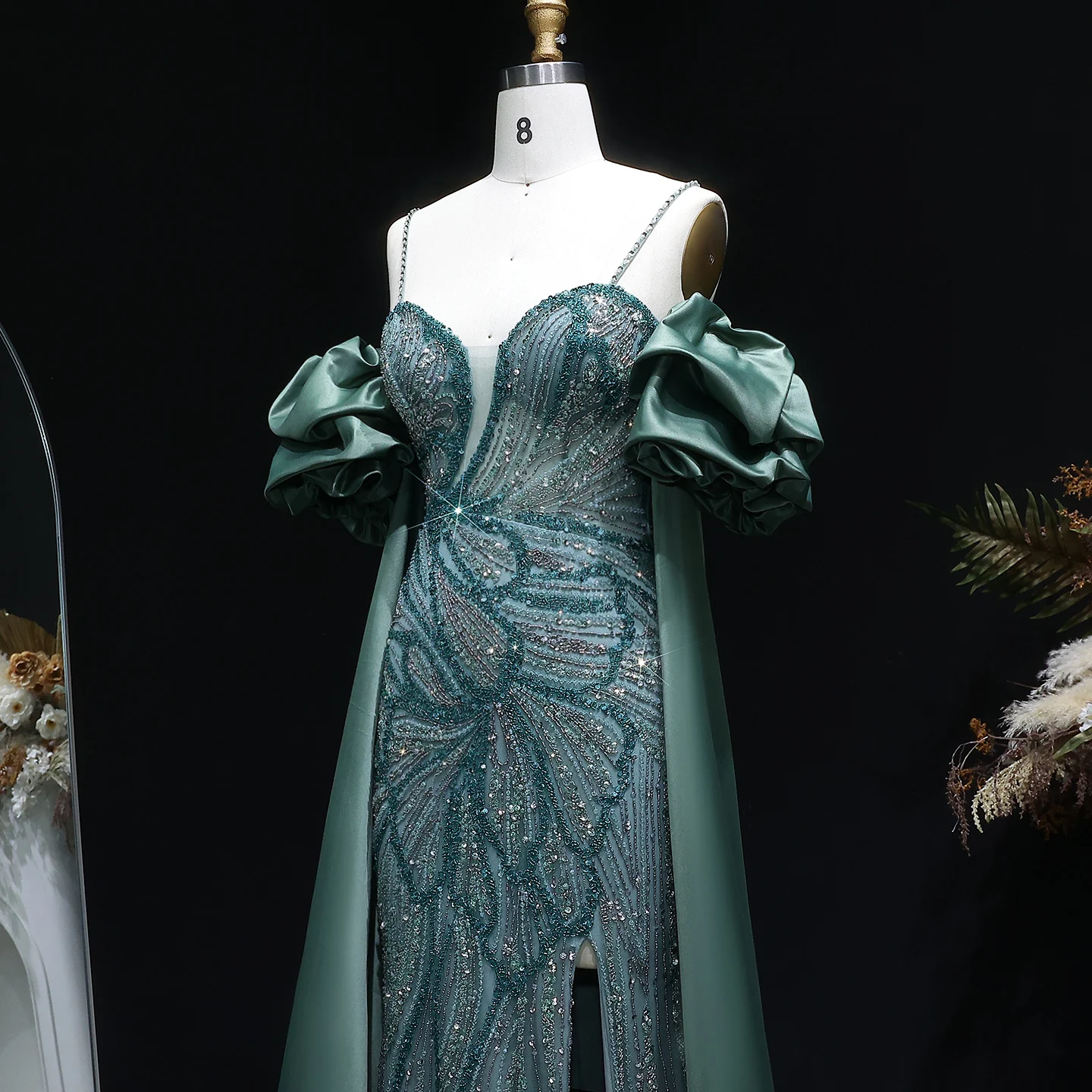 Sharon Said Elegantes Grünes Meerjungfrauenkleid mit Perlenstickerei, Schulterfrei, mit Satinumhang, Damen-Partykleid, SS157, Anpassbar – Detail 7