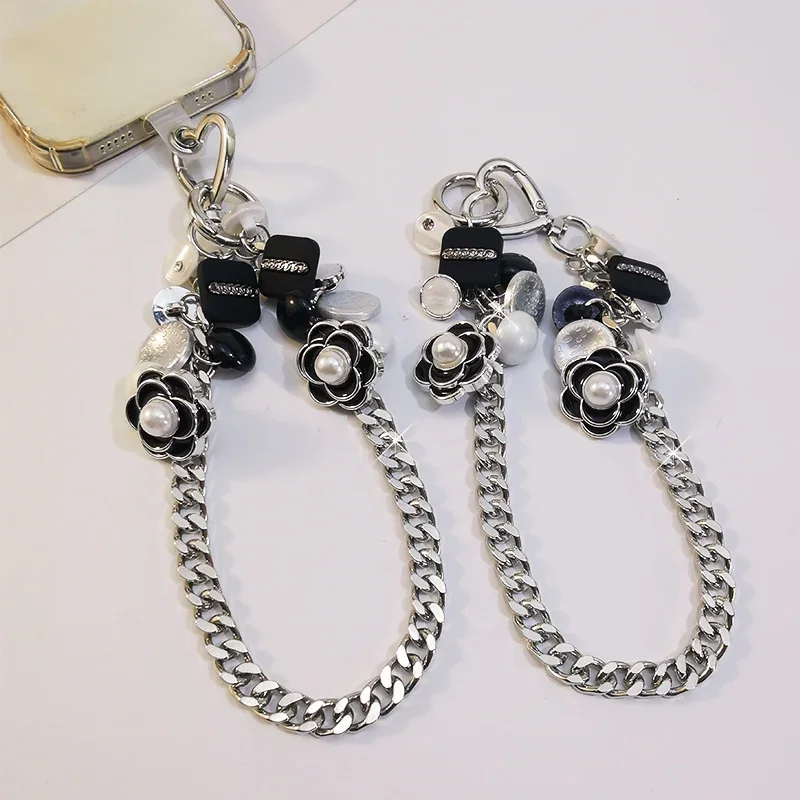 Mobile Phone Lanyard Short Metal Women's Portable Chain Bag Decorative Chain Button Jewelry Phone Universal Anti Loss Lanyard