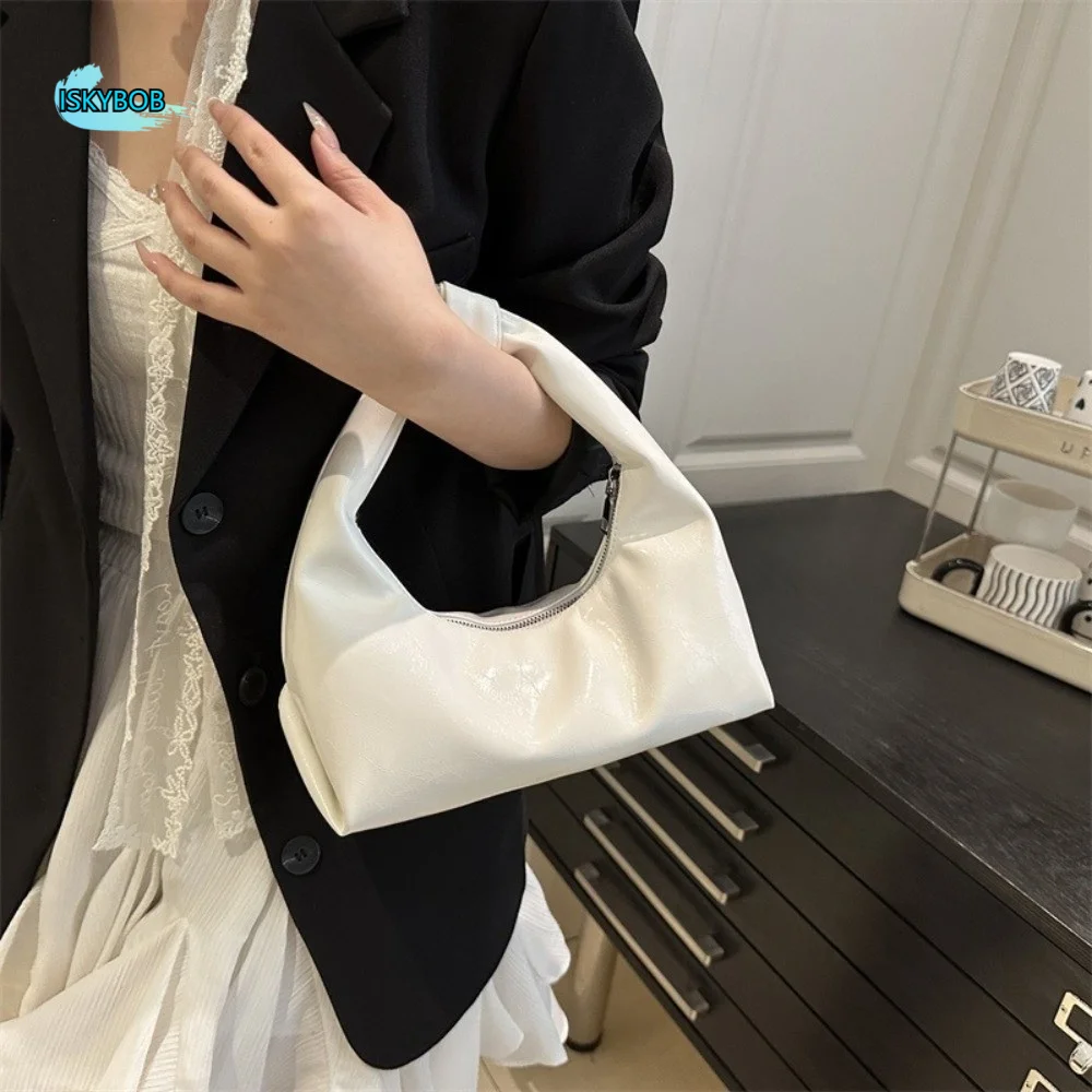 

Stylish Solid Color Clutch Bags Dumpling Pleated Armpit Bags Versatile Pu Leather Shoulder Bags Ladies