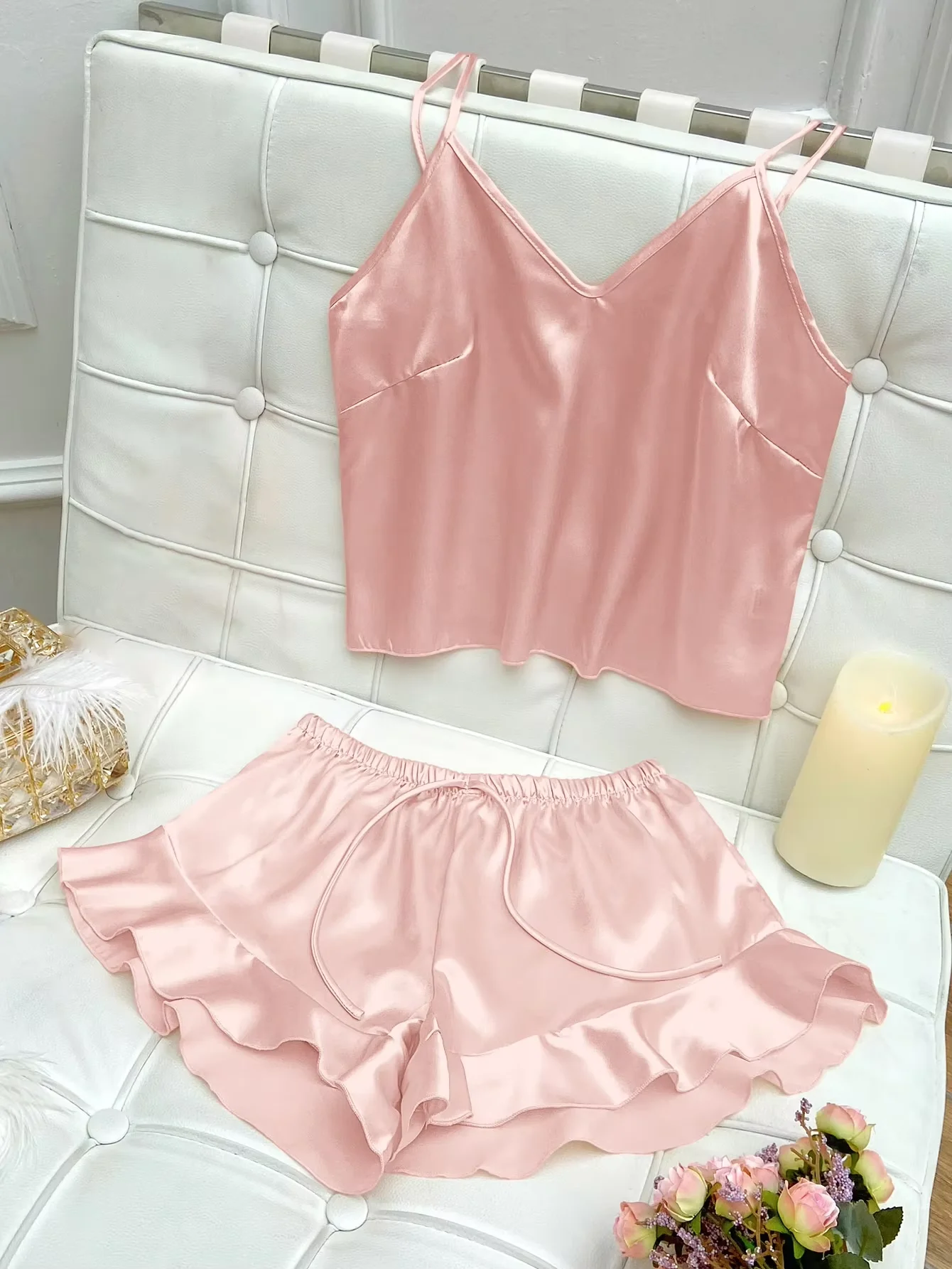 Solides Satin-Pyjama-Set mit V-Ausschnitt, Cami-Oberteil, Rüschen-Shorts, Damen-Nachtwäsche, Loungewear – Detail 6