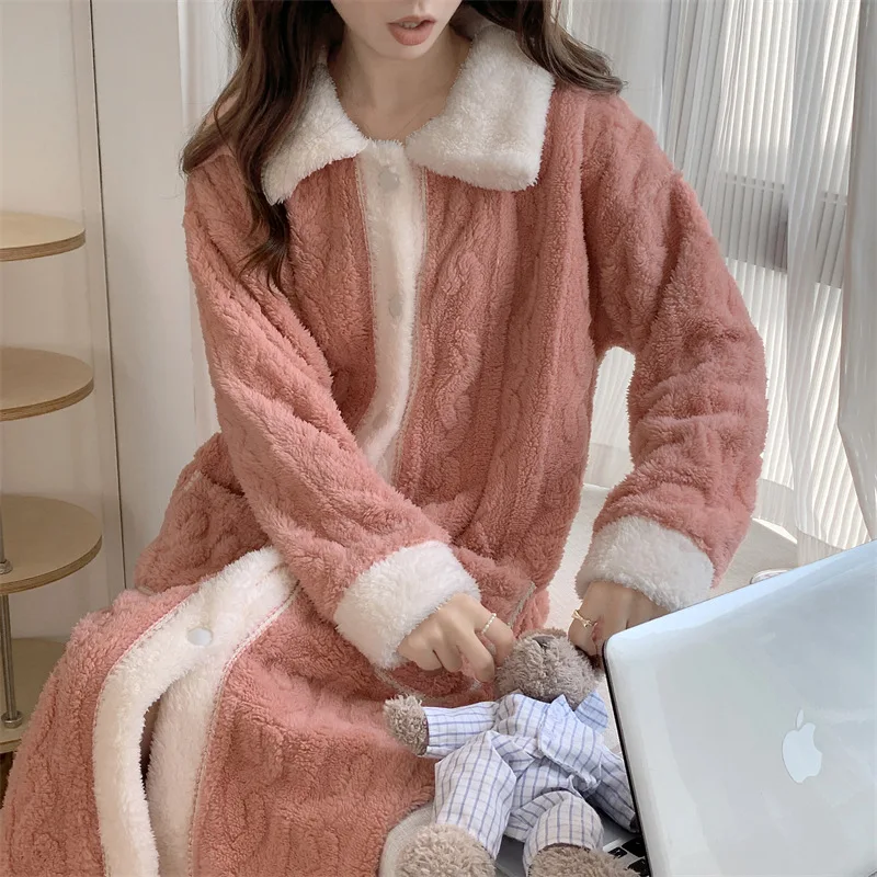 

Winter Thicked Plush Pyjamas Robe Women Warm Home Clothing New Fashion Vintage Nightgown Female Sleepwear Casual Nightwear