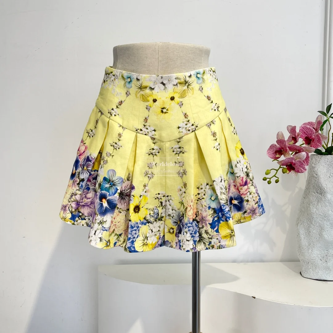 

Yellow Floral Print Sleeveless Diamonds Ruffles Edge Women Blouse Tops and Mini Shorts Set