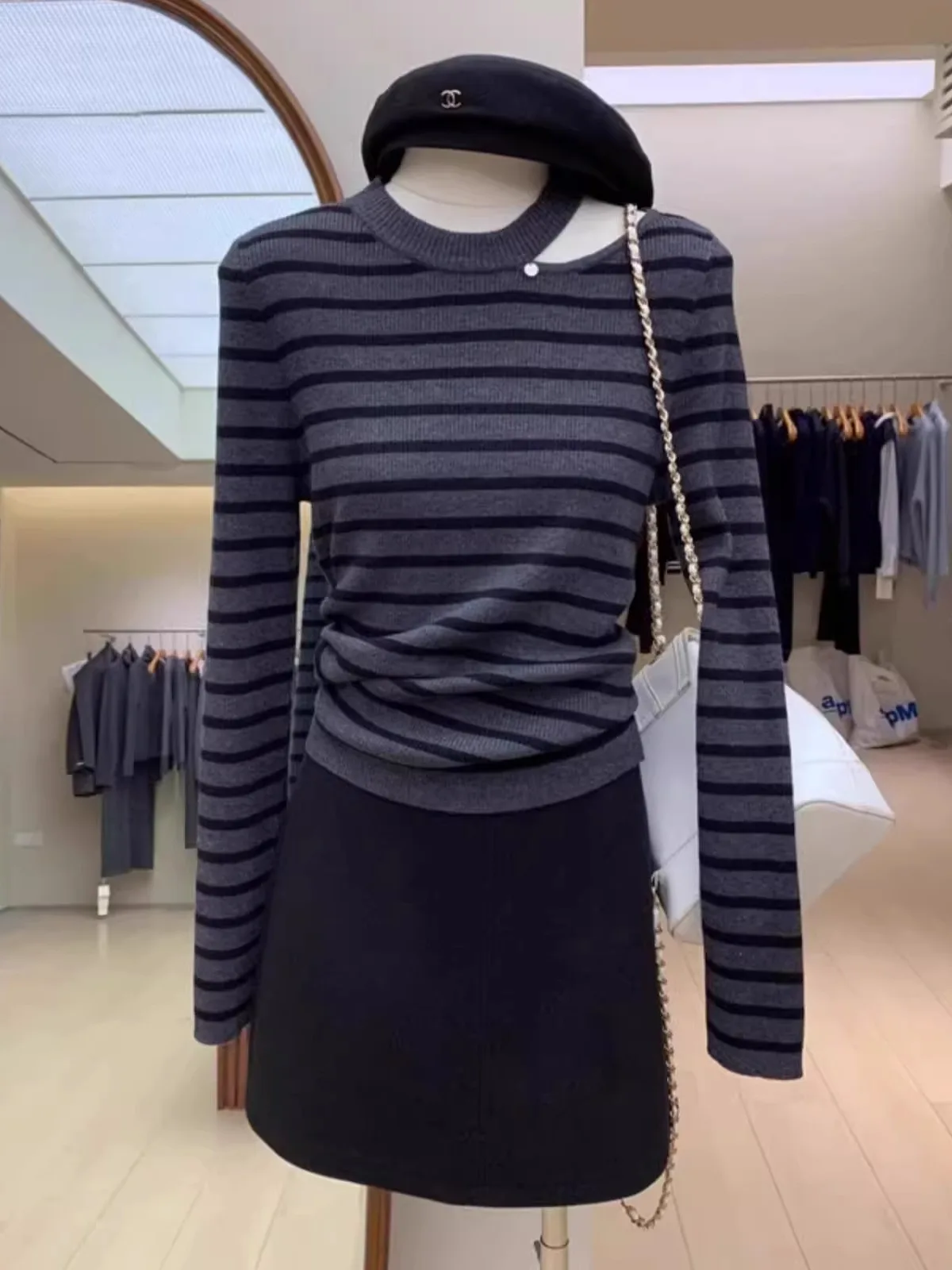 

Женский свободный вязаный свитер с длинными рукавами, полосатый базовый топ, дизайн с цветовыми блоками, осенне-зимняя мода, корейский стиль