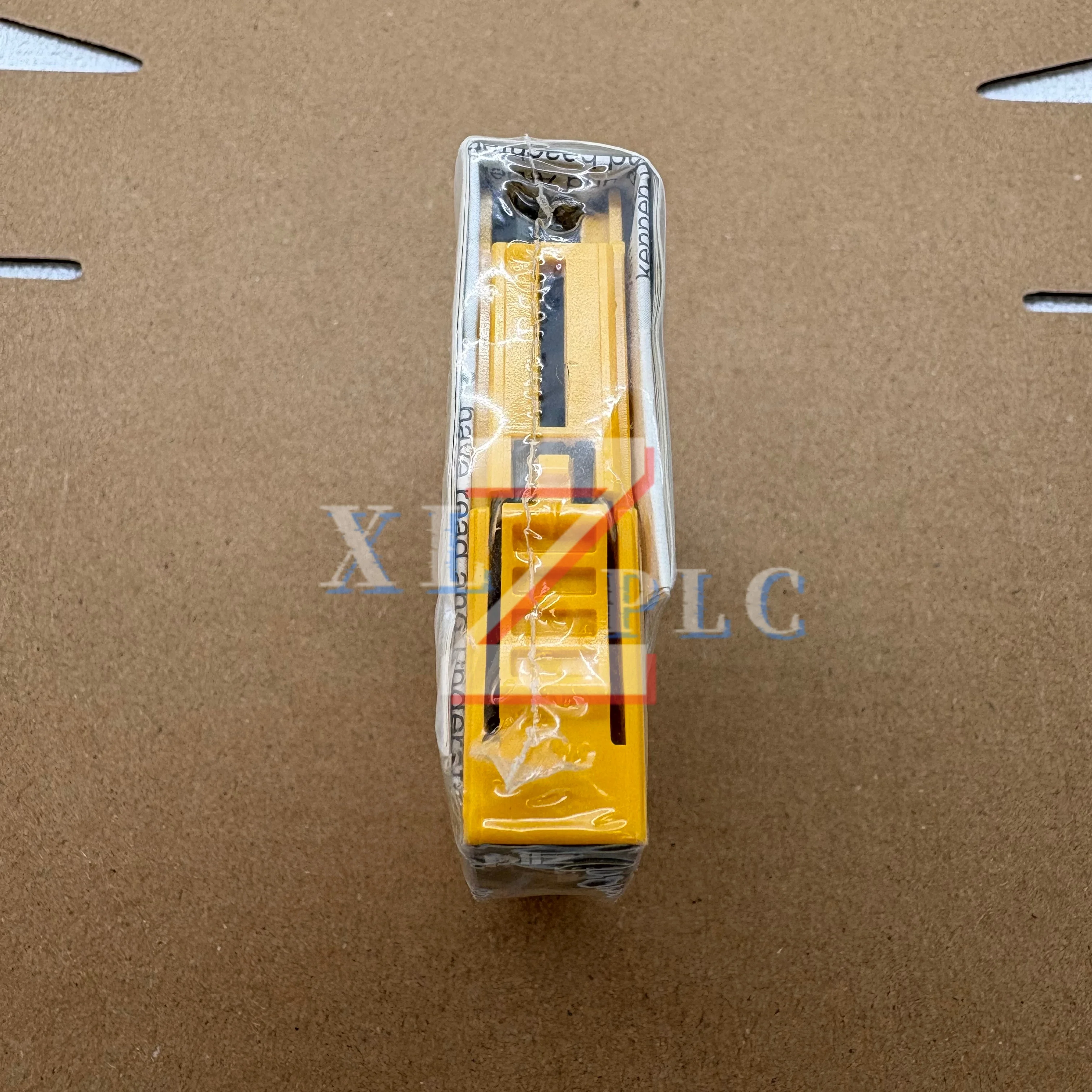 PLC module   new in box  312405 PSSu ES