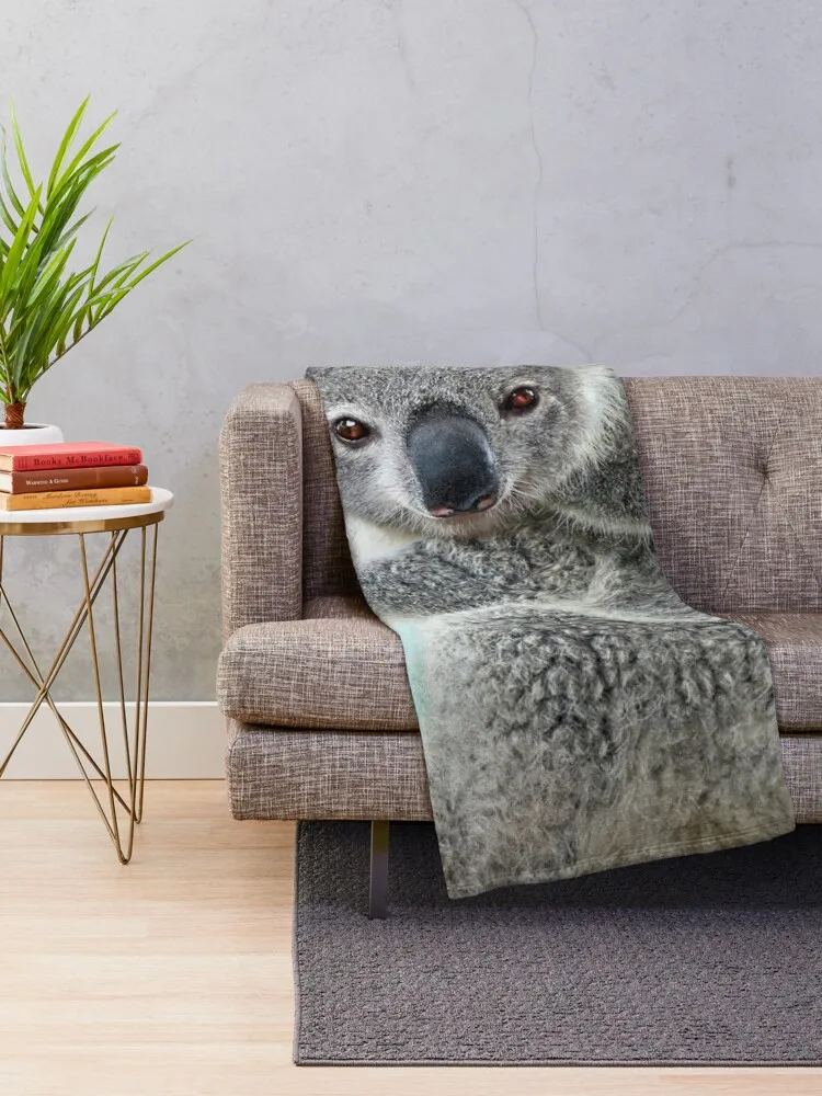 Koala Cuddles Throw Blanket Fashion Sofa Blankets Vintage Blanket Flannel Fabric Quilt Blanket