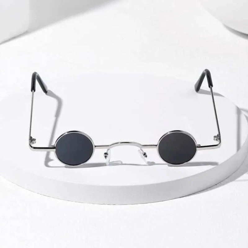 Lunettes de soleil vintage rock punk pour hommes, petites lunettes de soleil rondes classiques pour femmes, monture en métal à large pont, lentille noire, lunettes de conduite