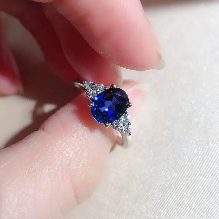 Luxury Solid Platinum PT950 Sapphire Four Claw Egg Ring Women Shaped Diamond Ring view 2