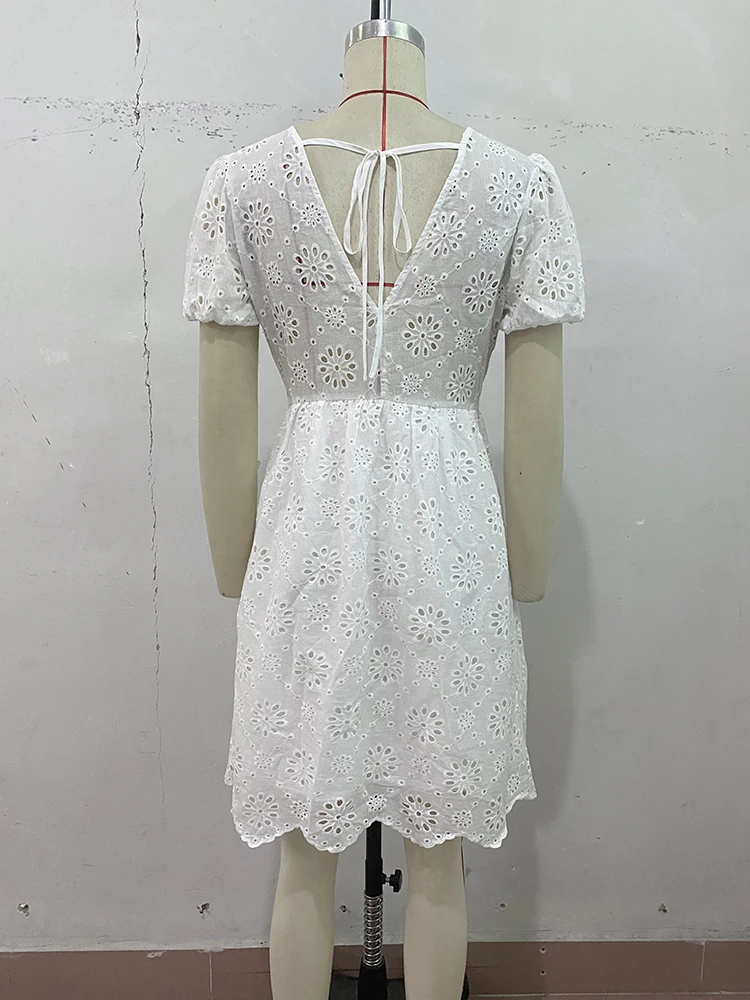 2024 New Summer V-neck Dress White Short Sleeved Women\'s Fashion Hooked Flower Hollow Lace Dresses Open Back Lace Up Dress