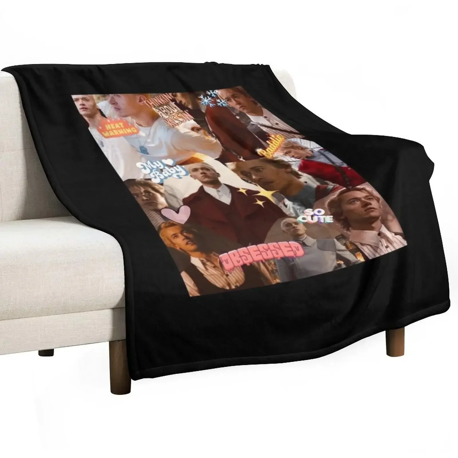 coriolanus snow vintage Throw Blanket Decoratives Fashion Sofas Blankets