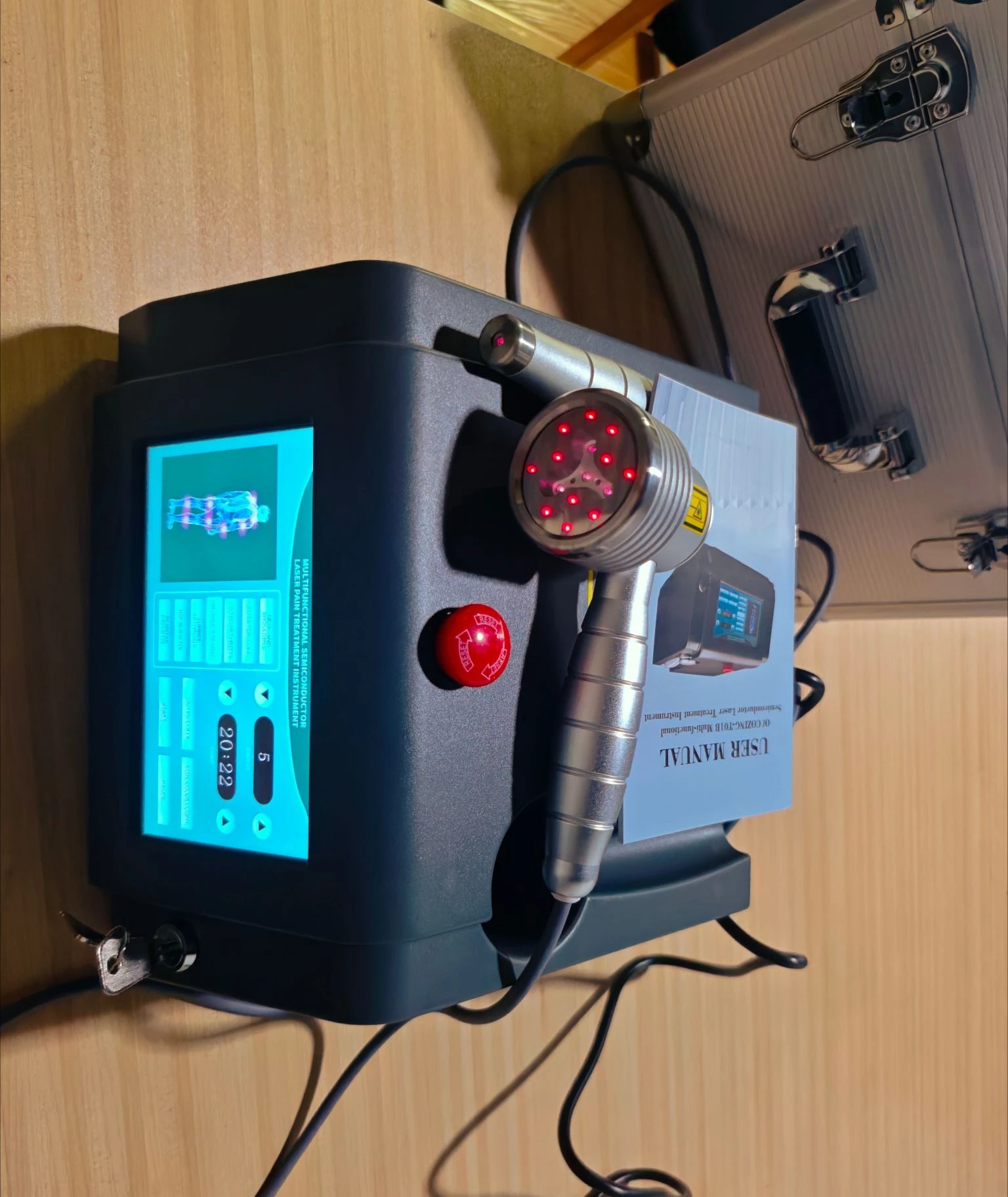 

Лазерная терапия высокой мощности Deep Tissue Class 5, лазерная физиотерапия высокой интенсивности 808 нм