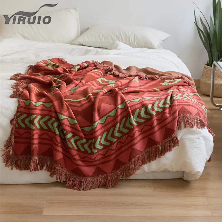 

YIRUIO Bohemian Tribe Geometric Blanket Modern Fringes Design Soft Thick Cotton Knitted Blanket Chic Decorative Wearable Blanket