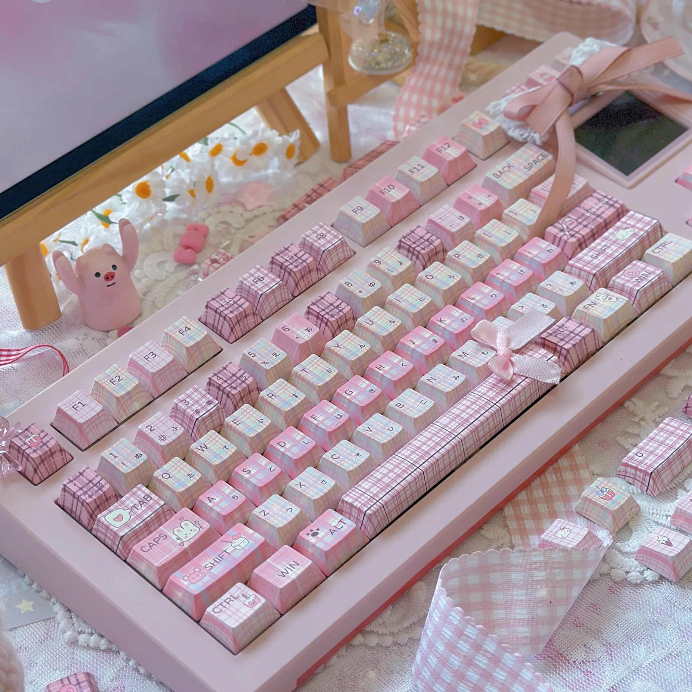 

Колпачки для клавиш MAIMOOO Jk Girl Theme Pink Plaid Cherry PBT, кастомные колпачки для клавиатур DIY Aula F75 F87 F99 / Ajazz