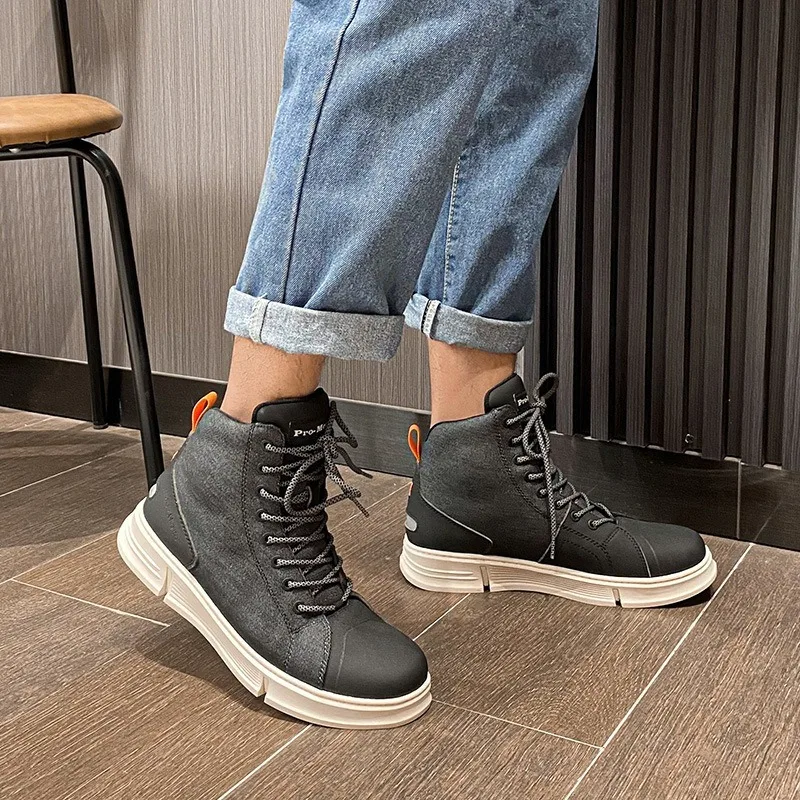 Bota de motocicleta para hombres y mujeres, calzado deportivo al aire libre a media pantorrilla, botas de moto de moda, zapatos todoterreno para motocicleta