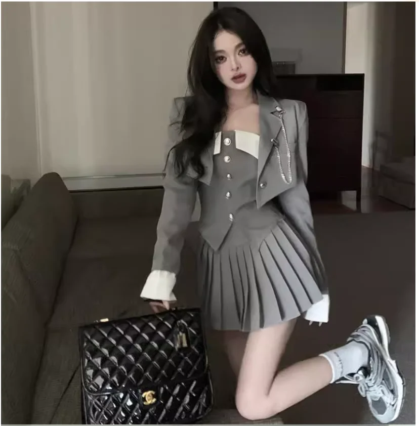 JK uniform strapless vest small suit jacket women's spring and autumn high waisted sexy pleated skirt three piece set