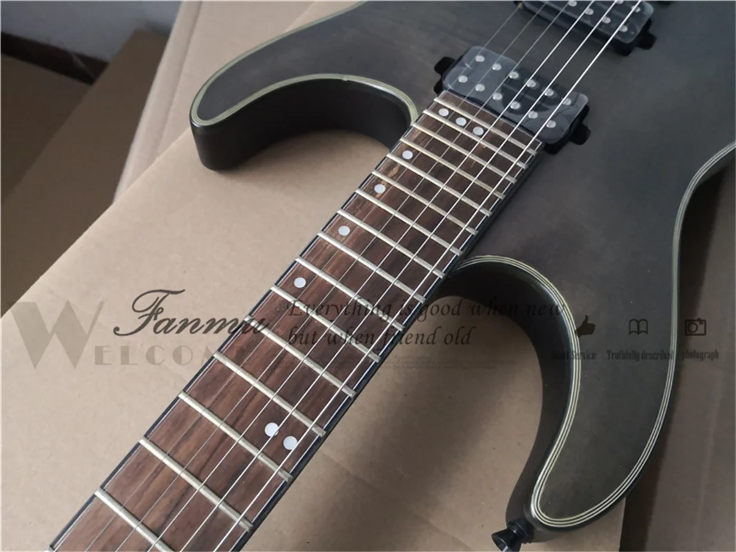 Matte Black guitar Flamed Maple Top Rose wood fingerboard Maple neck Set In maho body 22 Frets Black tuner Sol Guitar BC Gitta