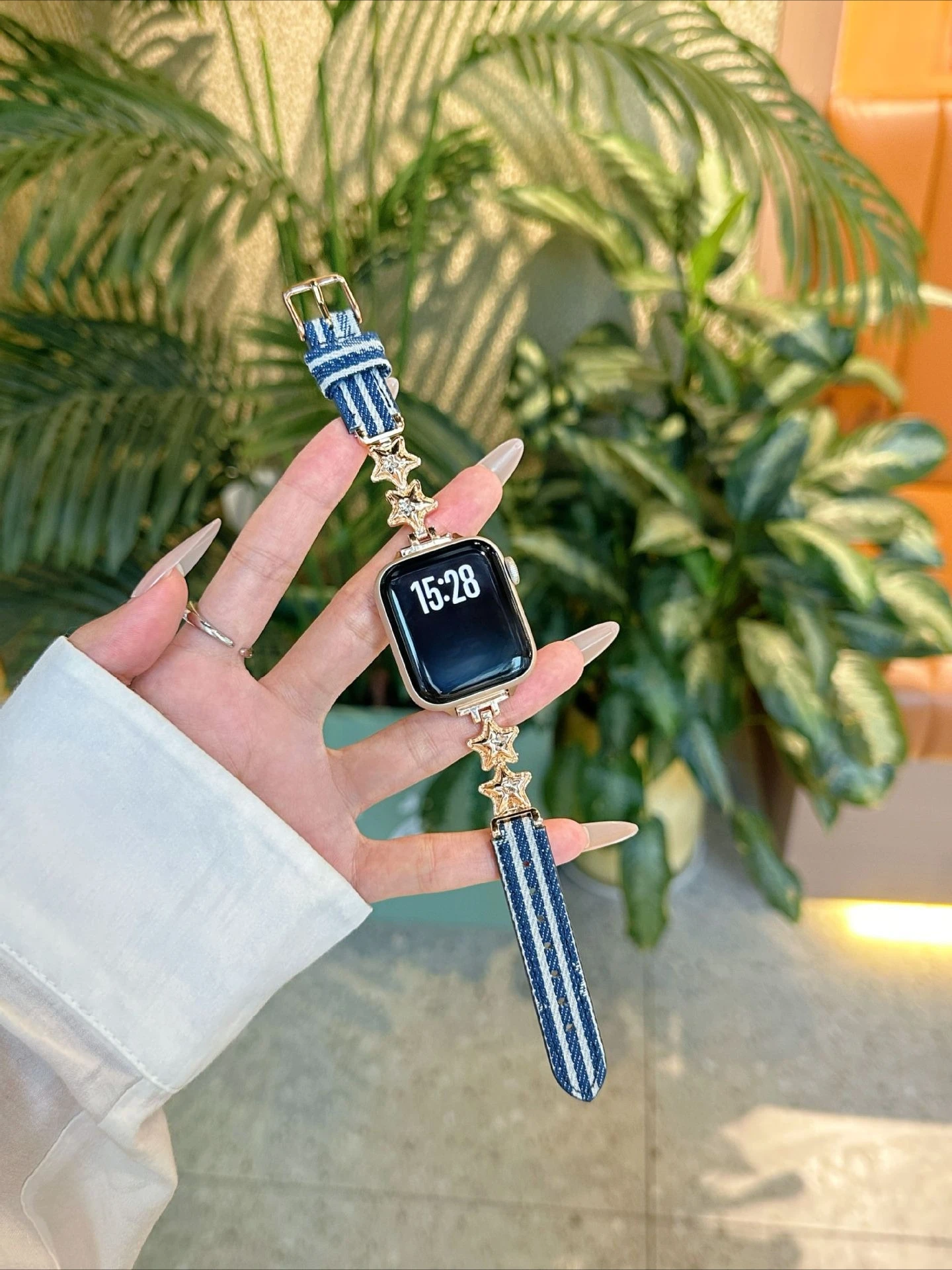 Cinturino in Denim con Cristal - Smartwatch Stylish Watches For Women recensione e prezzo