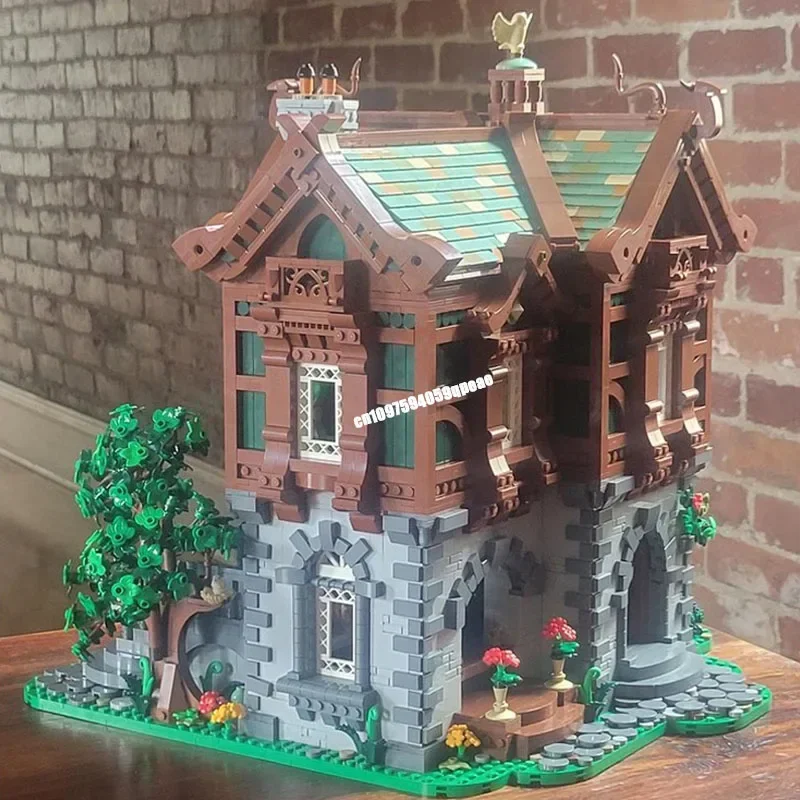 New Moc European Medieval Castle Street View Green Dragon Bakery Model Custom Puzzle Diy Creative Ideas Kid Toy Birthday Gifts