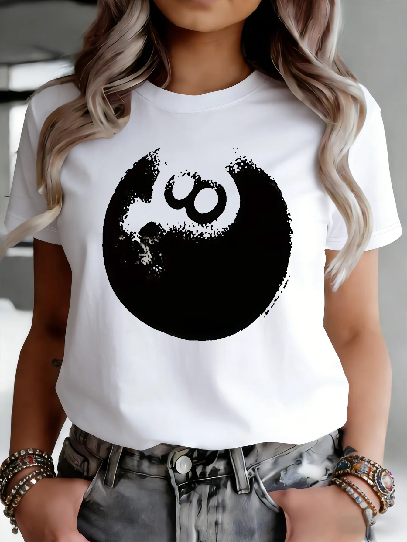Women Crew Neck Tee Vintage 8 Ball Graphic Print Short Sleeve Loose Ladies Summer Soft Cotton Plus Size Casual Street Top