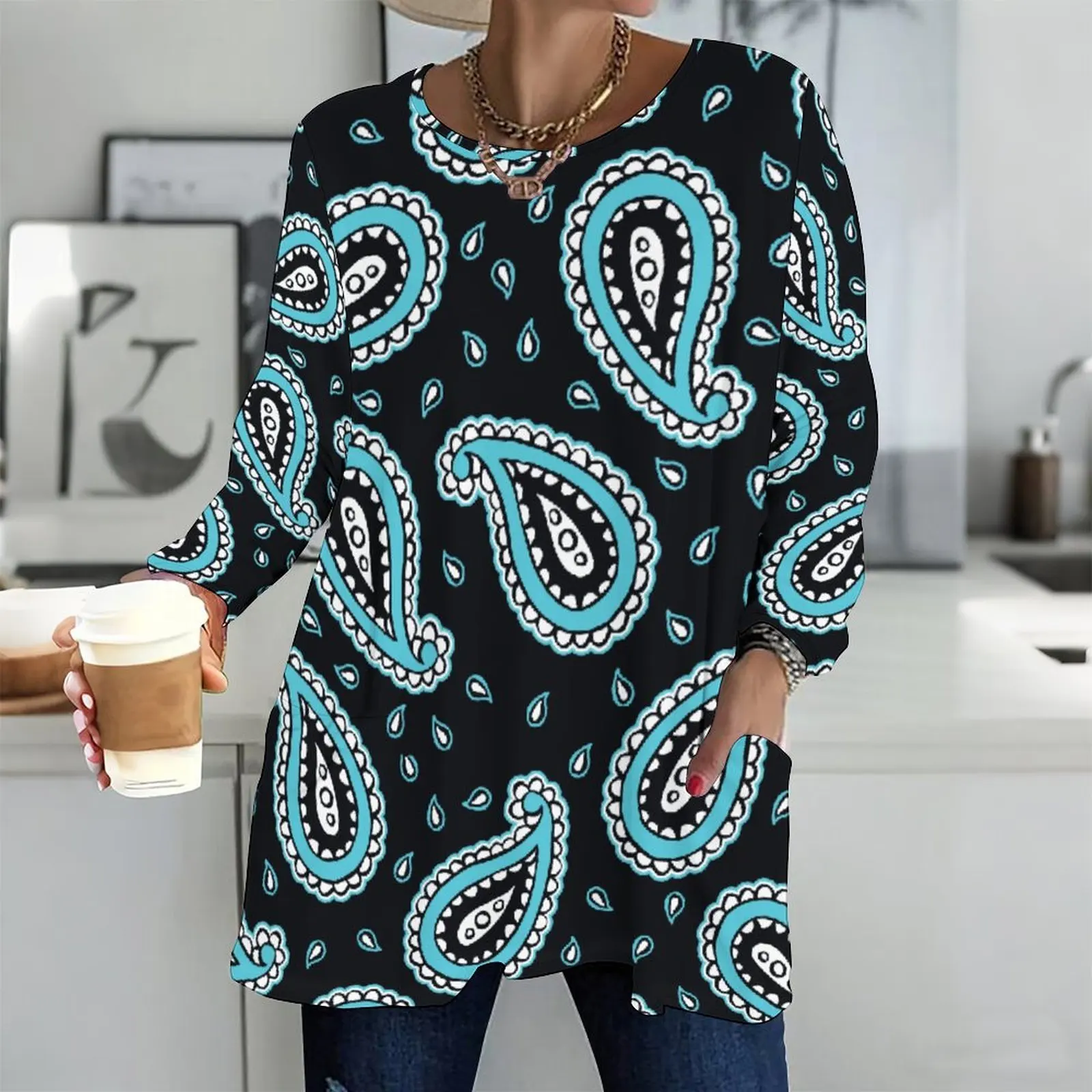 Women Round Neck Long Sleeve Front Pockets Loose Fit Longline Printed Top