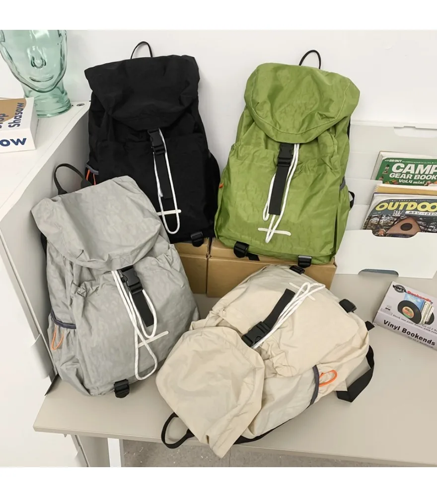 Outdoor Sports Mountaineering Hiking Large Capacity Backpack Travel Backpack Men's and Women's Sports School Bag