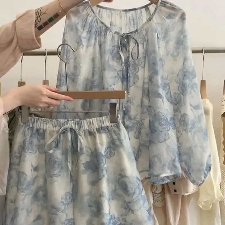 

2025 Summer Women's Plus Size New Chinese Style Tie-dye Print Loose Shirt & Shorts Set Sun Protection Two Piece Outfit Elegant