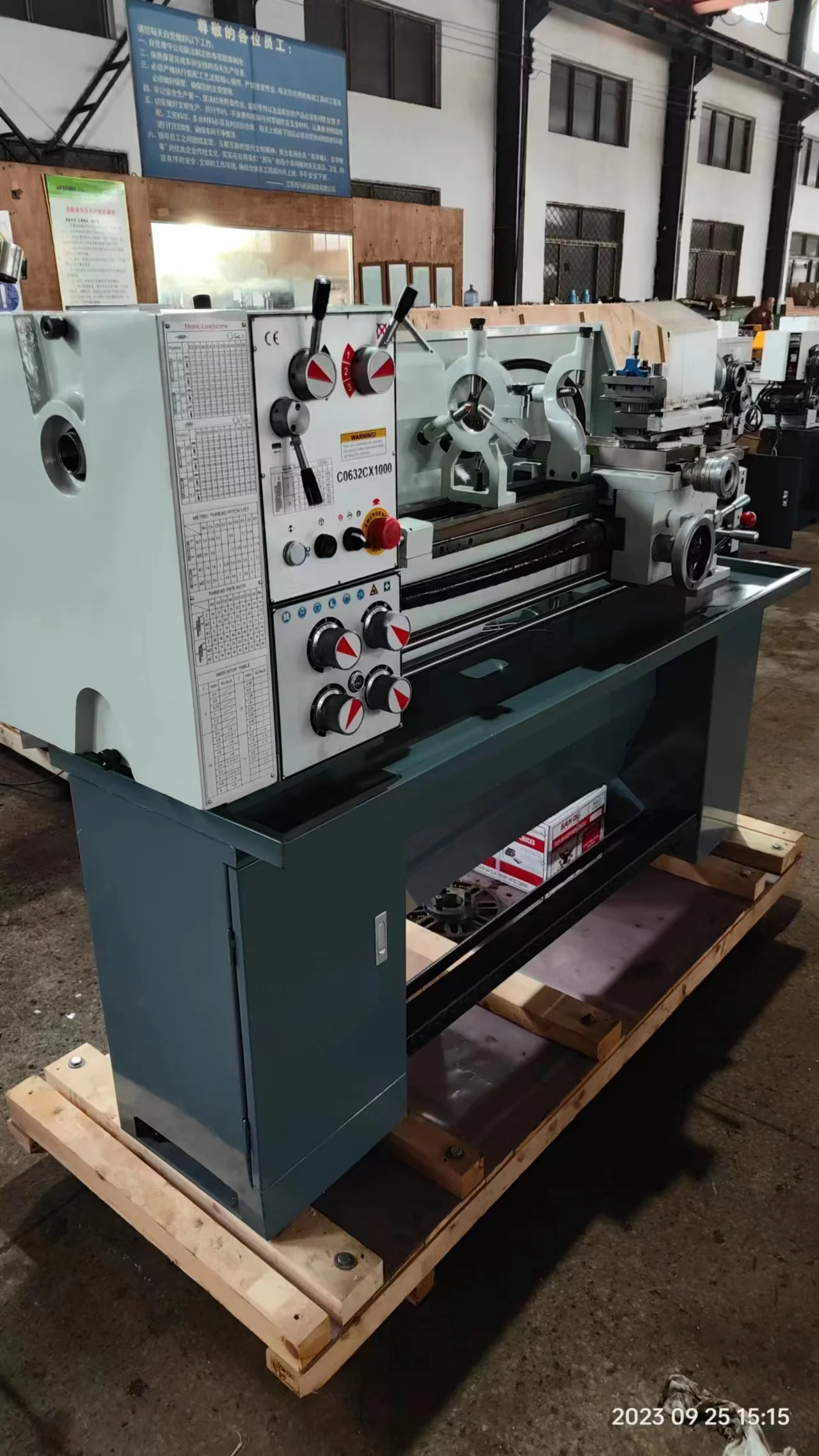 CQ6232x750 New Bench Turning Threading Manual Lathe  Factory Directly Sale  Torno Para Metal Manual Mini Engine Lathe CQ6232C