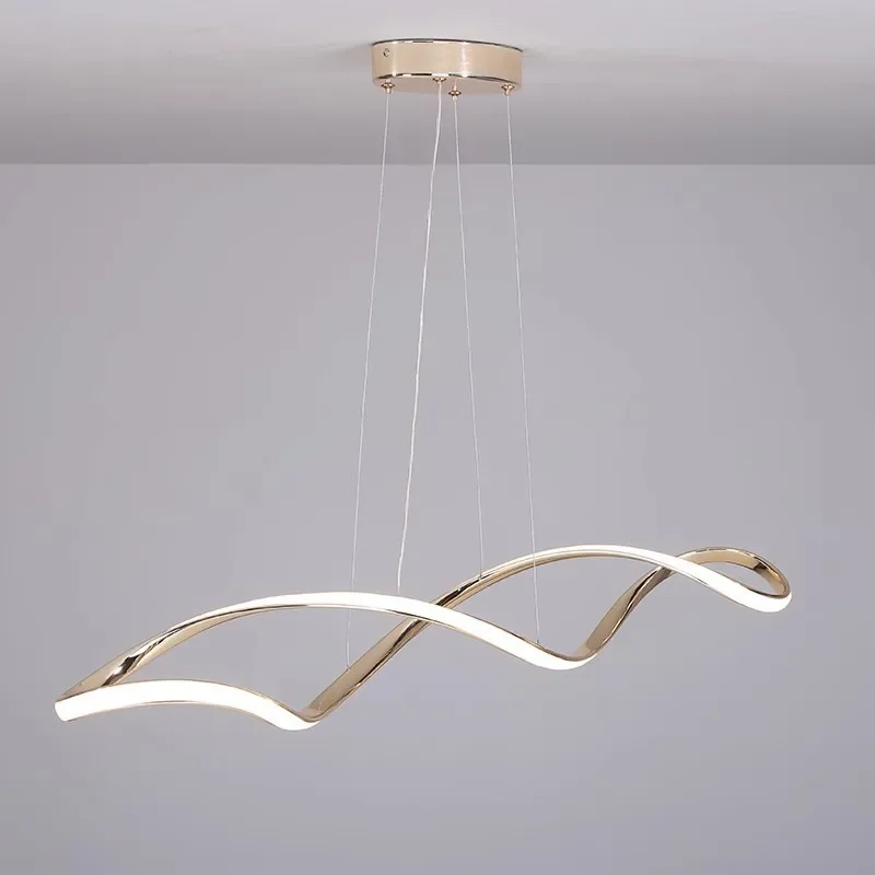 Lampe LED Suspendue au Design Moderne, Disponible en Or, Chrome et Noir, Luminaire Décoratif de Plafond, Idéal pour un Salon, une Salle à Manger ou une Chambre à Coucher, L92 cm