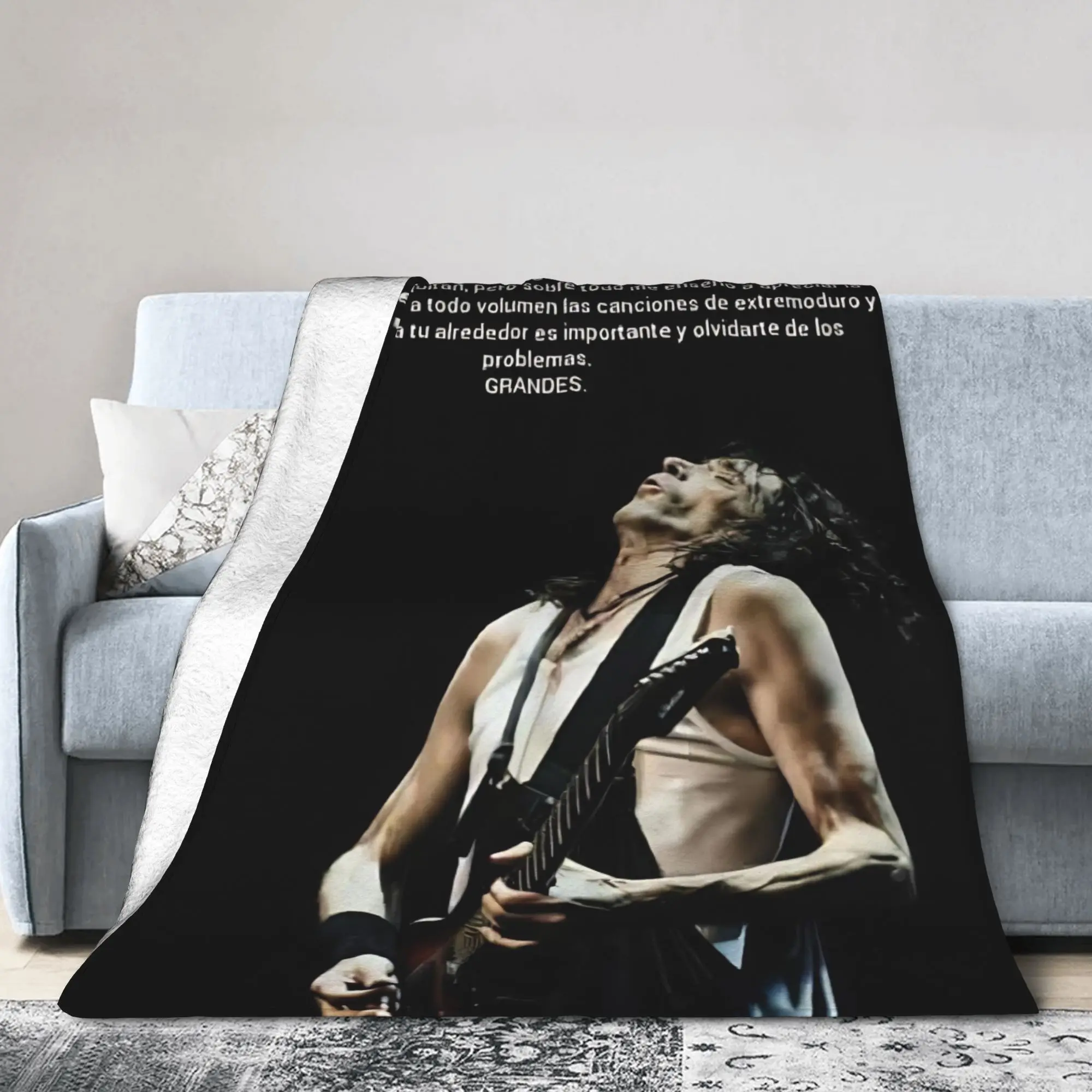 Warm Blanket Travel Office Extremoduro Spanish Hard Rock Band Throw Blanket Robe Iniesta Flannel Bedspread For Sofa Bed Cover