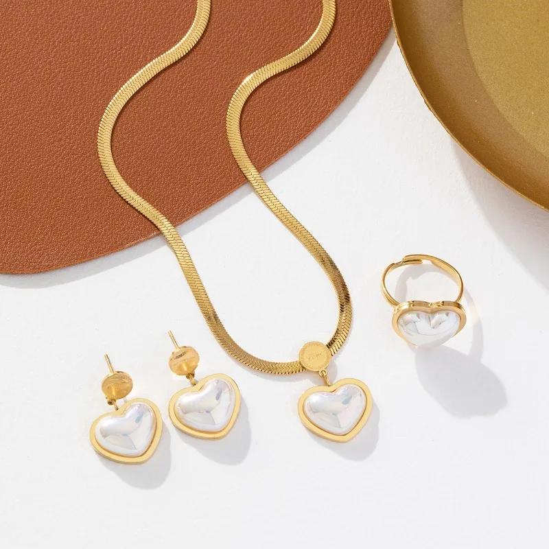 

Three dimensional imitation pearl heart sweet girl temperament necklace earrings ring titanium steel light luxury jewelry set