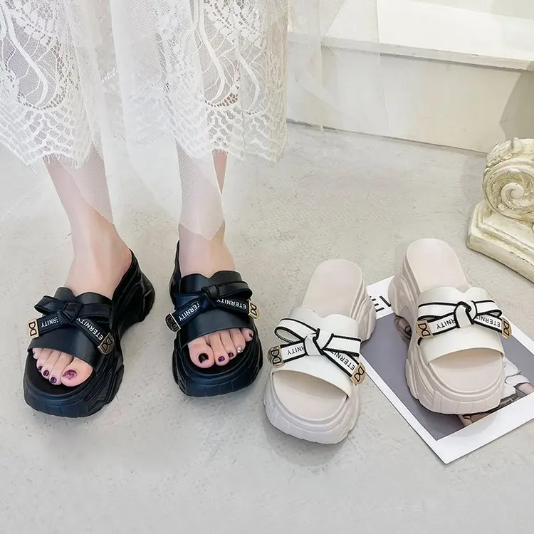 2022  Casual Fashion Comfortable Ladies Sandals Exquisite Exquisite Black Beige Sexy Ladies Sandals Solid Color Shallow Mouth