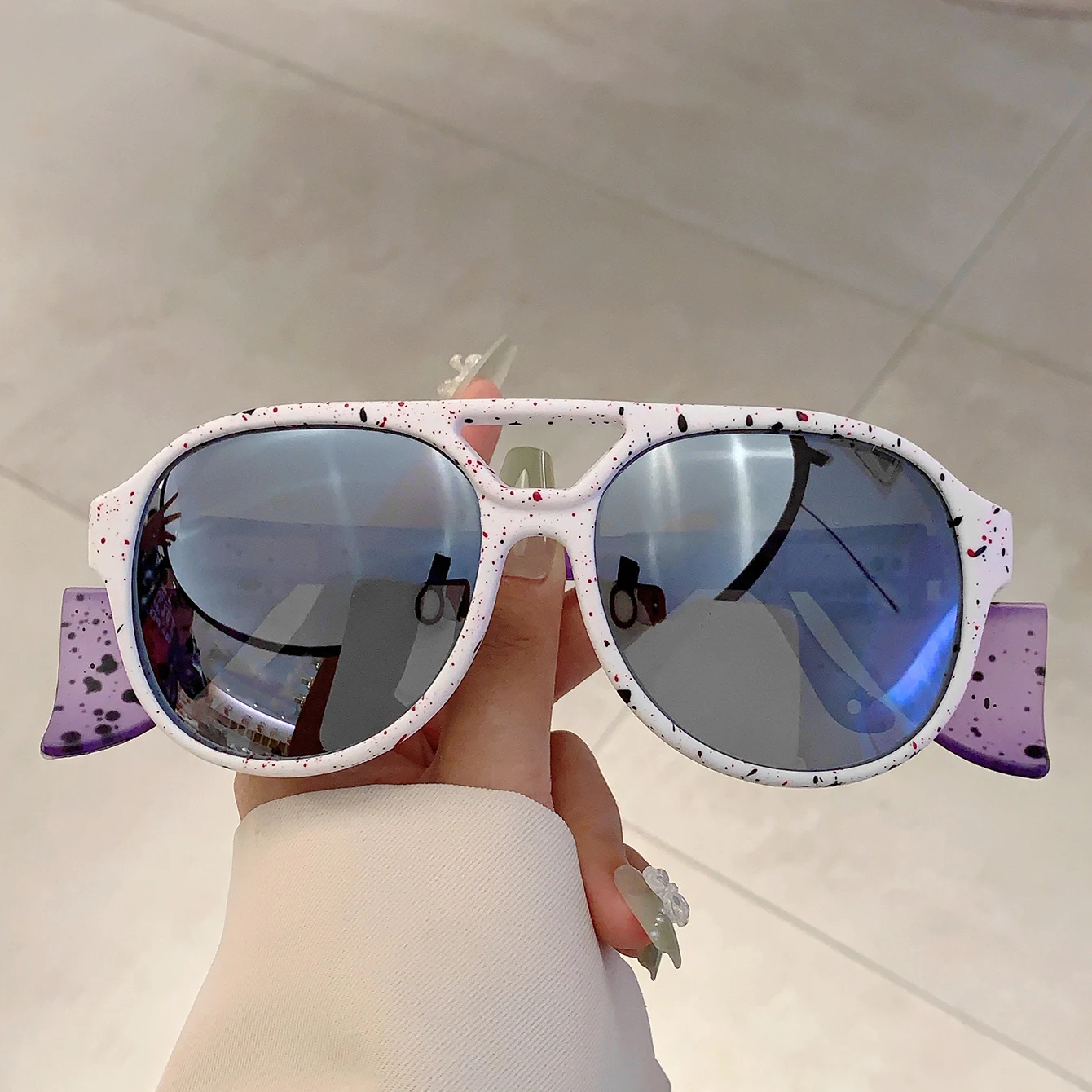 KAMMPT Modische Champagner-Sonnenbrille für Damen, Übergröße, quadratisches Design, Outdoor-Dekoration, Sonnenbrille für Wandern, Reisen