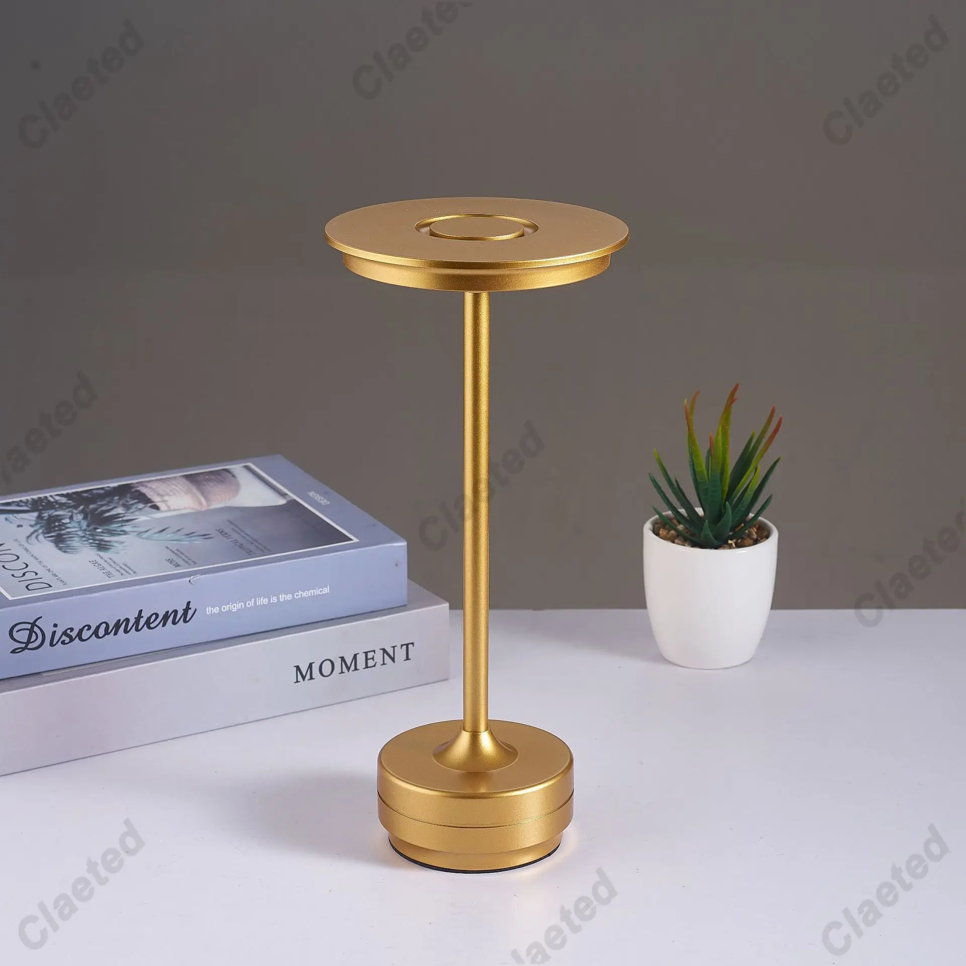 Simple Charging Table Lamp Restaurant Bar Desk Lamp Dimming Atmosphere Waterproof IP40 USB Charging Touch Switch Decoration Lamp