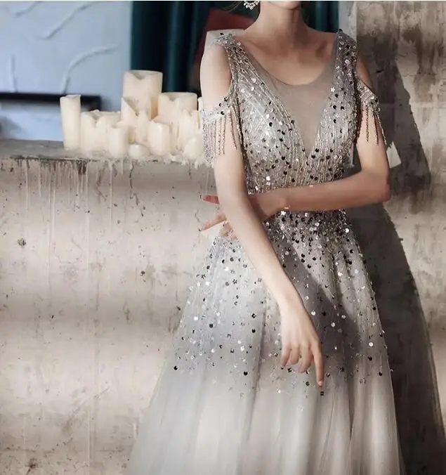 Robe de bal grise argentée en Tulle, à paillettes, manches col rond, avec pompons, ligne a, élégante, robe de soirée de Banquet, avec perles, nouvelle collection, 2022