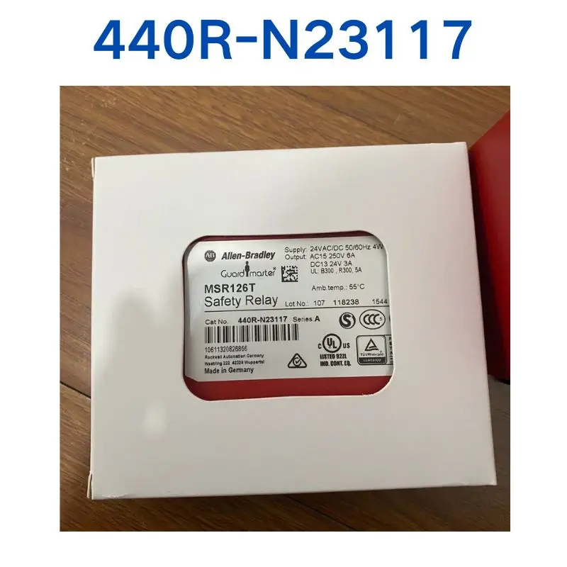 安全リレー,M440R-N23117,新品,迅速な発送